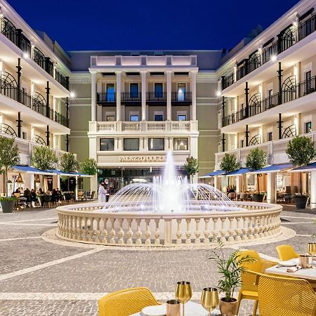 Palazzo Doglio Hotel Каляри Екстериор снимка The Hotel's courtyard