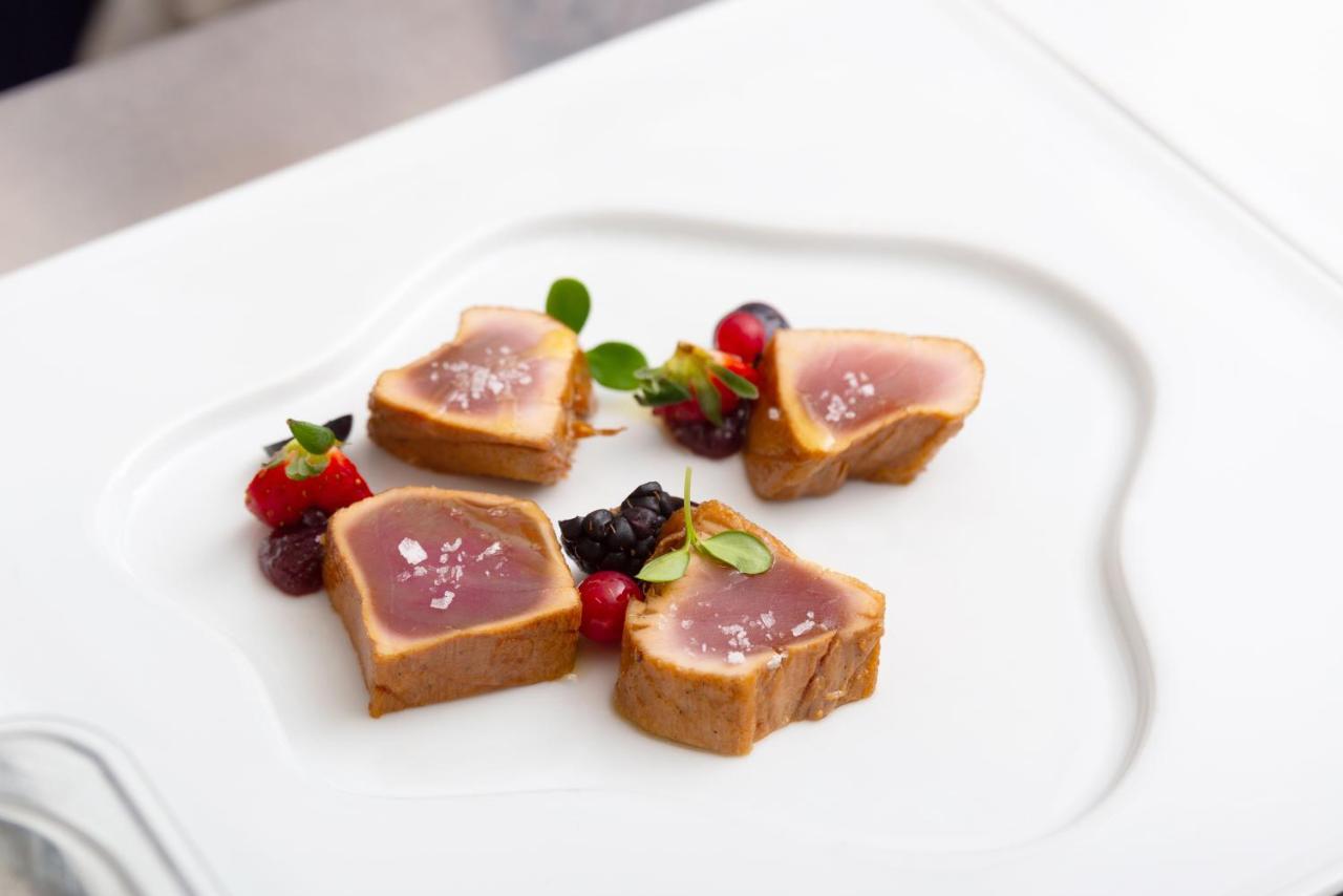 Palazzo Doglio Hotel Каляри Екстериор снимка Tuna