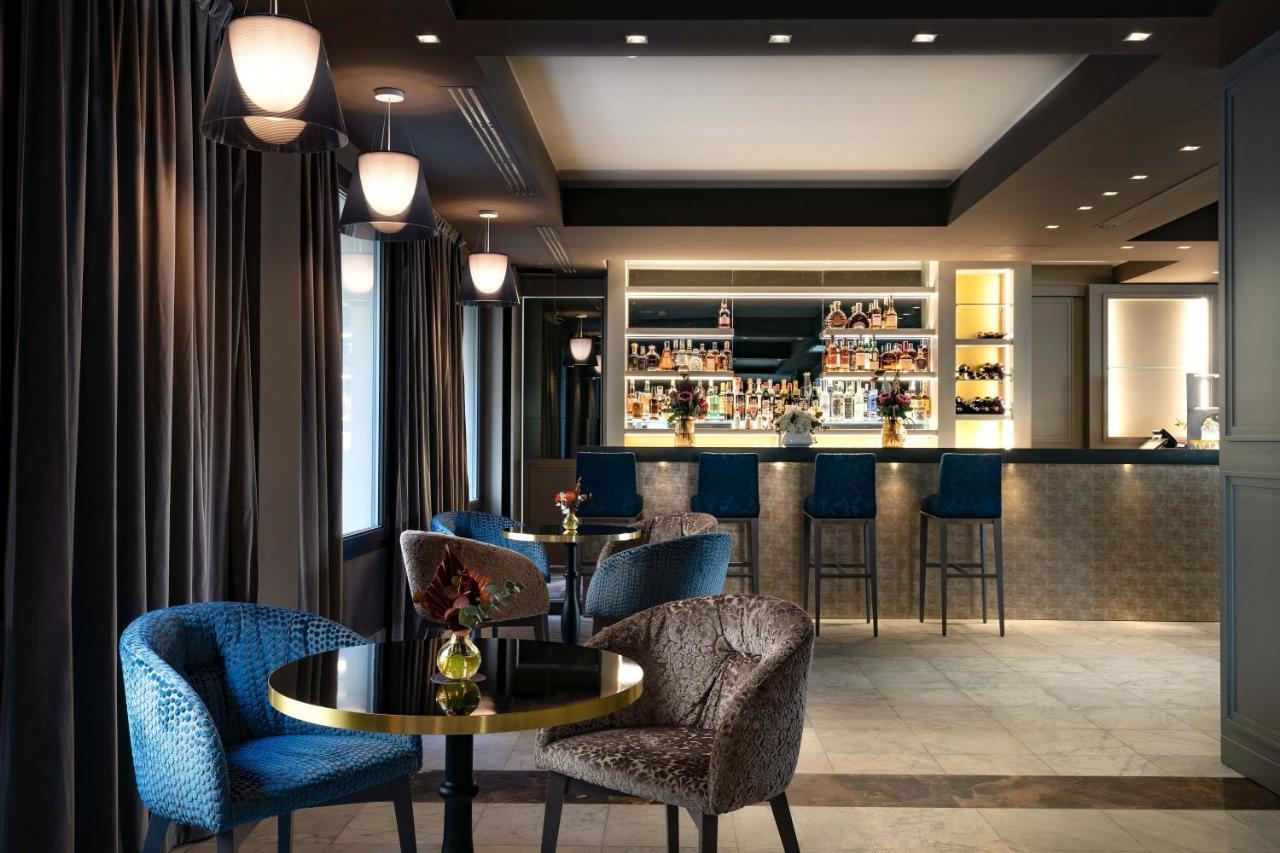 Palazzo Doglio Hotel Каляри Екстериор снимка The bar at the Hotel